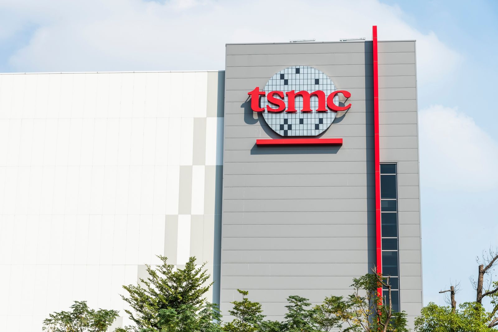 Taiwan Semi Revenue Keeps Surging. How to Play TSM Stock in September 2026.