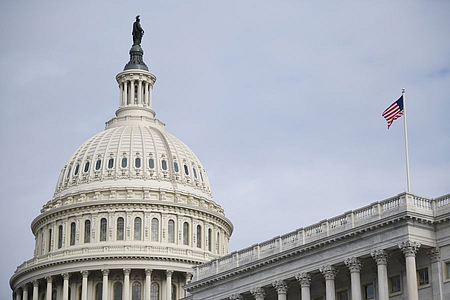 US Congress approves new sanctions bill targeting Russia