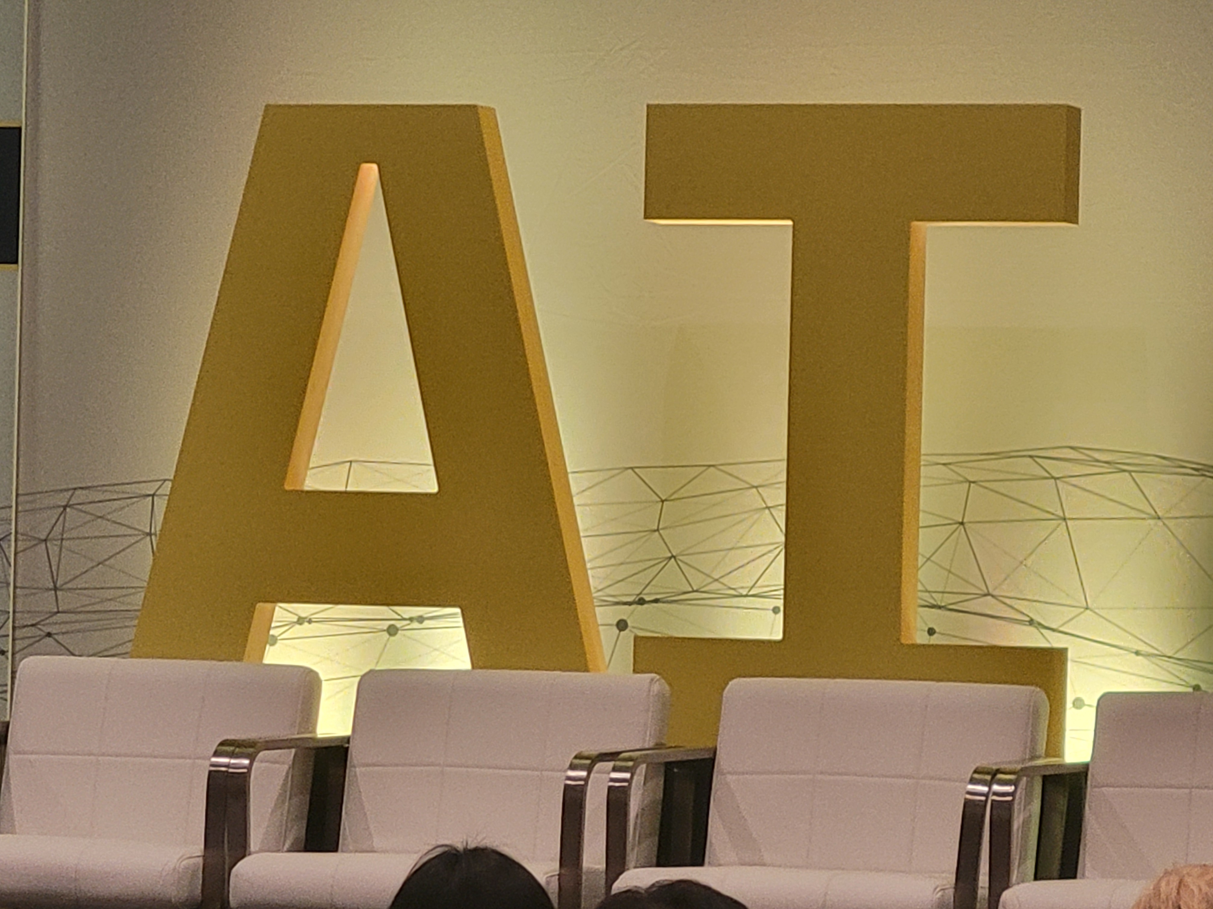 Palantir and Nvidia Are Restricting Anthropic’s AI. Microsoft Could Win the Enterprise Trust War