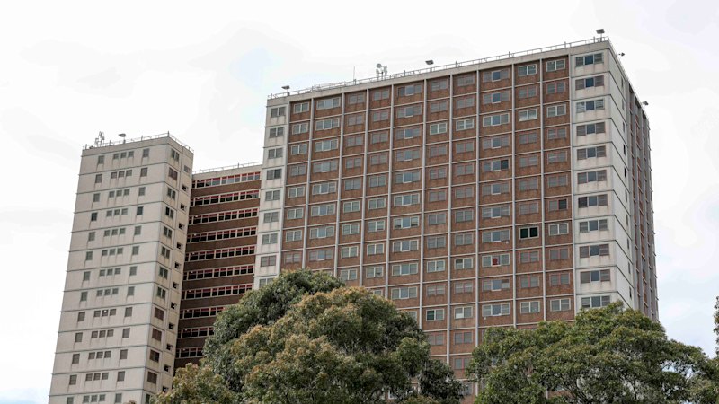 Hundreds of market-rate rentals but no public housing guarantee: Tower plans labelled horrific