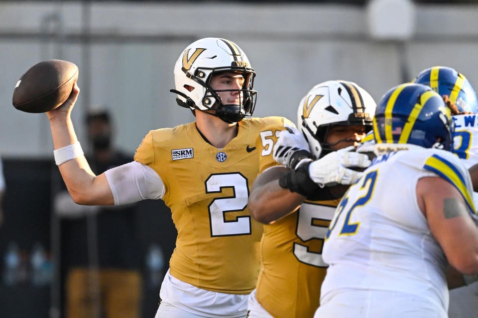 Vanderbilt Freshman Quarterback Jared Curtis Set For First Start