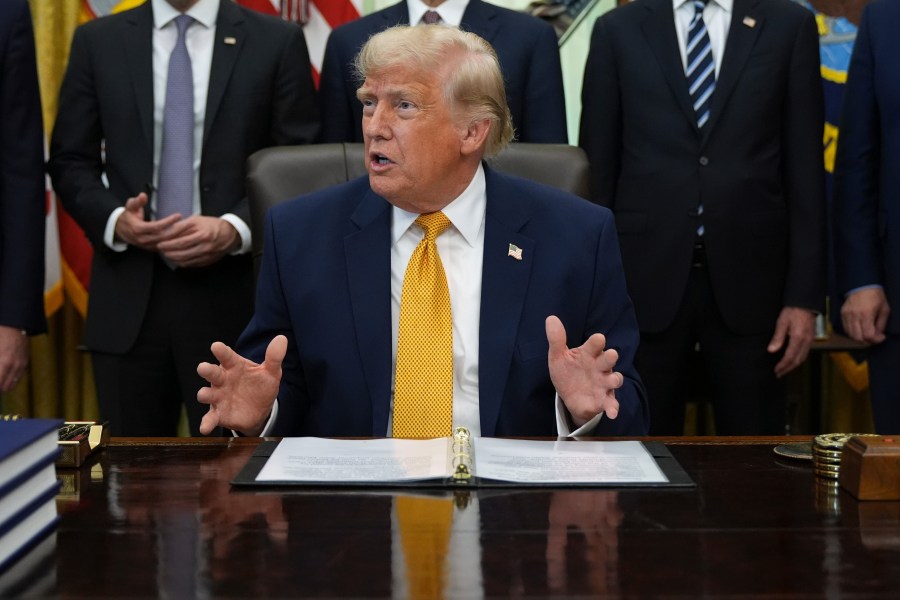 Live updates: Missouri redistricting returns to court; Trump threatens EU over new Canada ties
