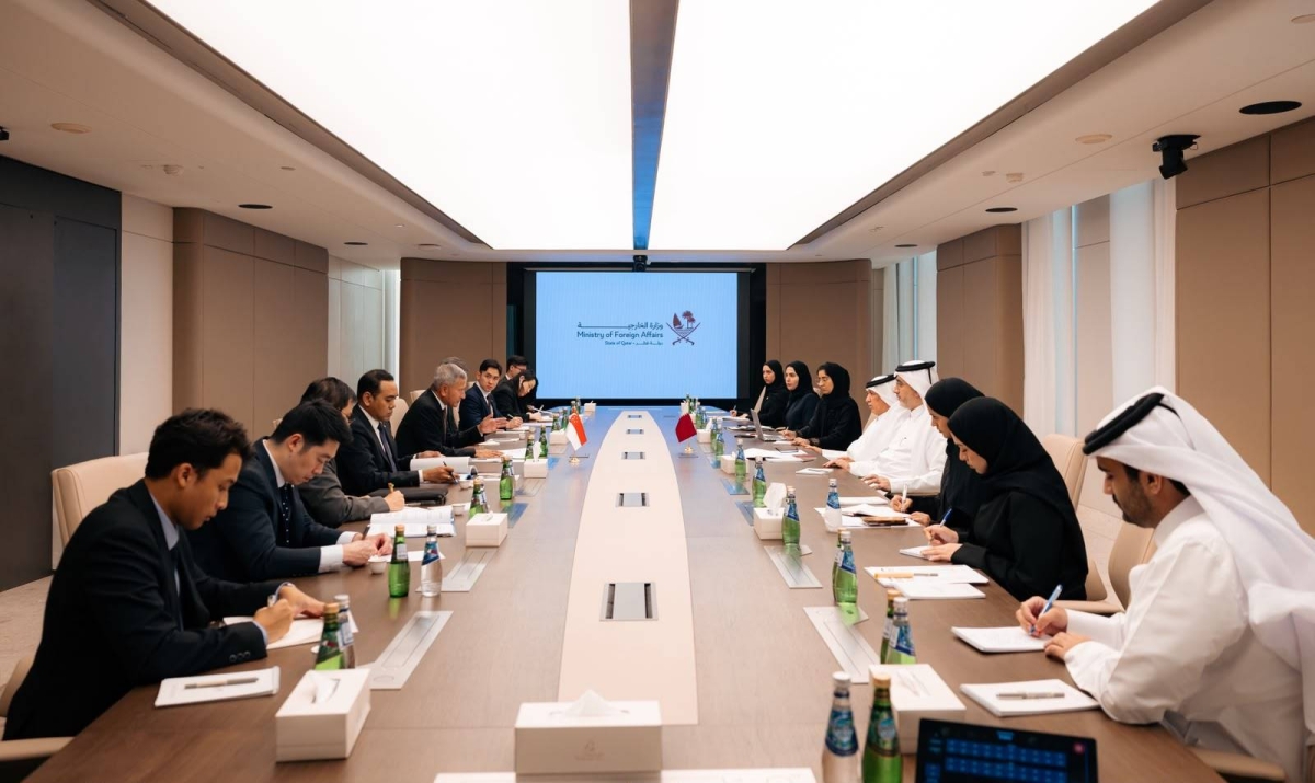 Qatar, Singapore urge safe Hormuz passage