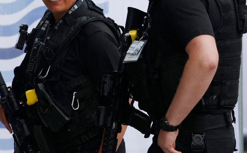 France arrests far-right policeman suspected of terrorist plot