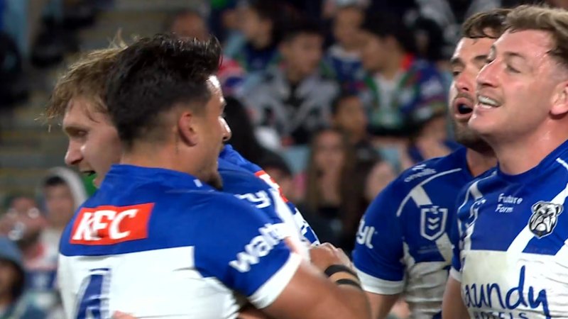 Dogs coach fires back over contract rumours