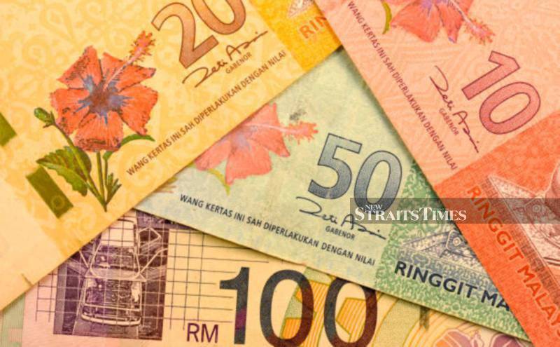 Malaysian bonds, ringgit face fresh Fed & BoJ rate headwinds