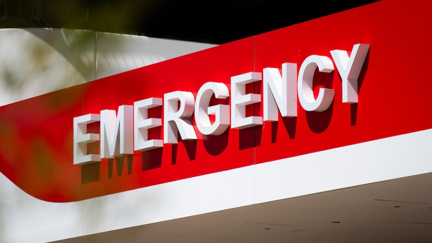 Hospital death highlights system failures, emergency staff say