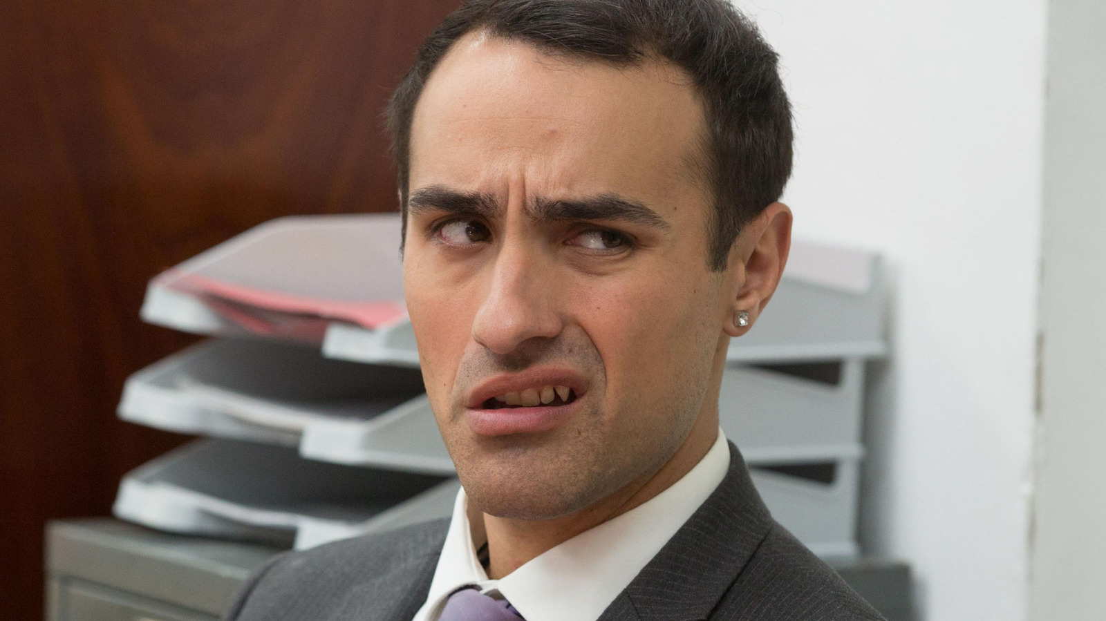 5 British Sitcoms That Need Hollywood Remakes