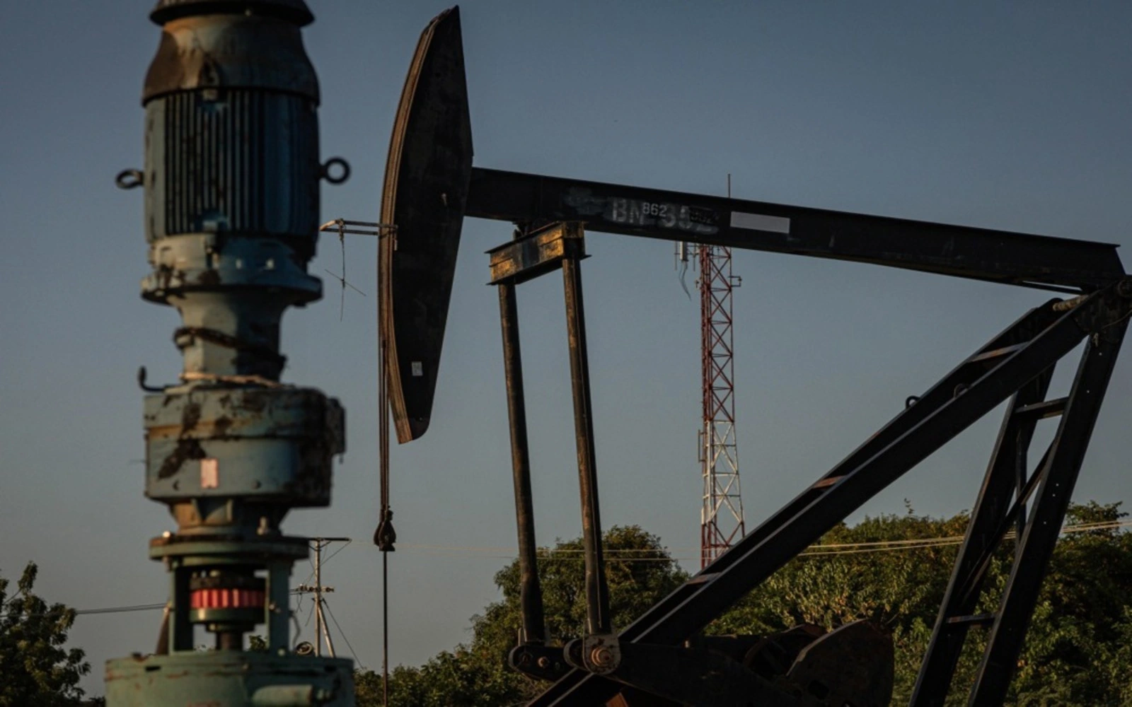 Venezuela inks gas deals with BP, 2 other foreign companies