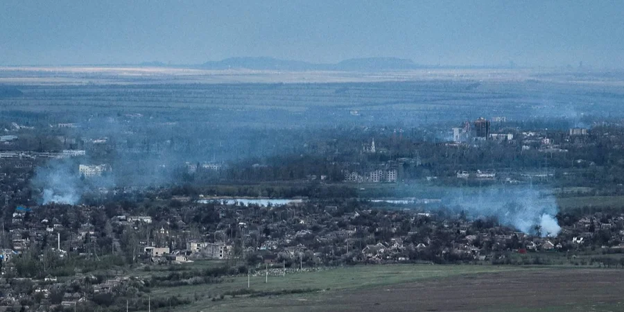 Ukraine fights to hold Kostyantynivka amid Russian push