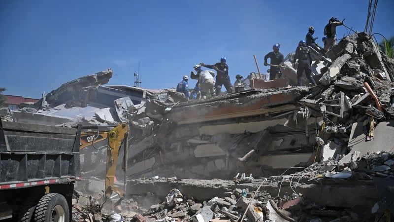 Hundreds missing after Colombia quake, rescue hopes fade