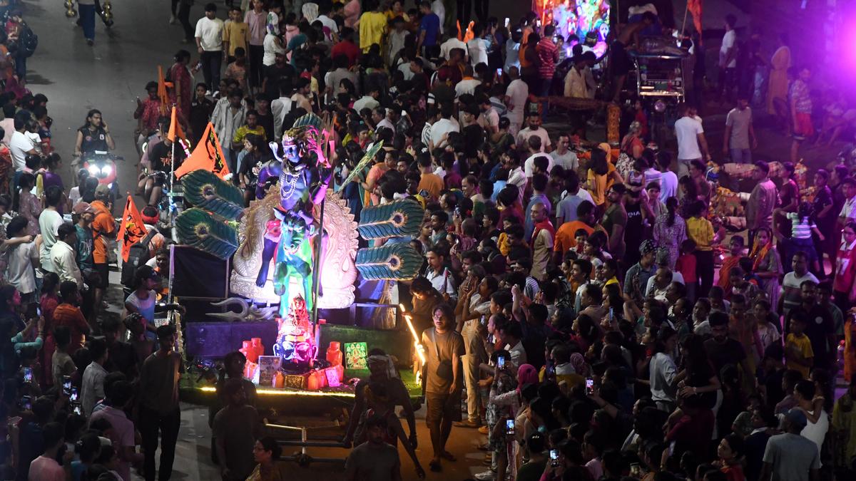Gen Z’s kanwariyas: barefoot and bereft