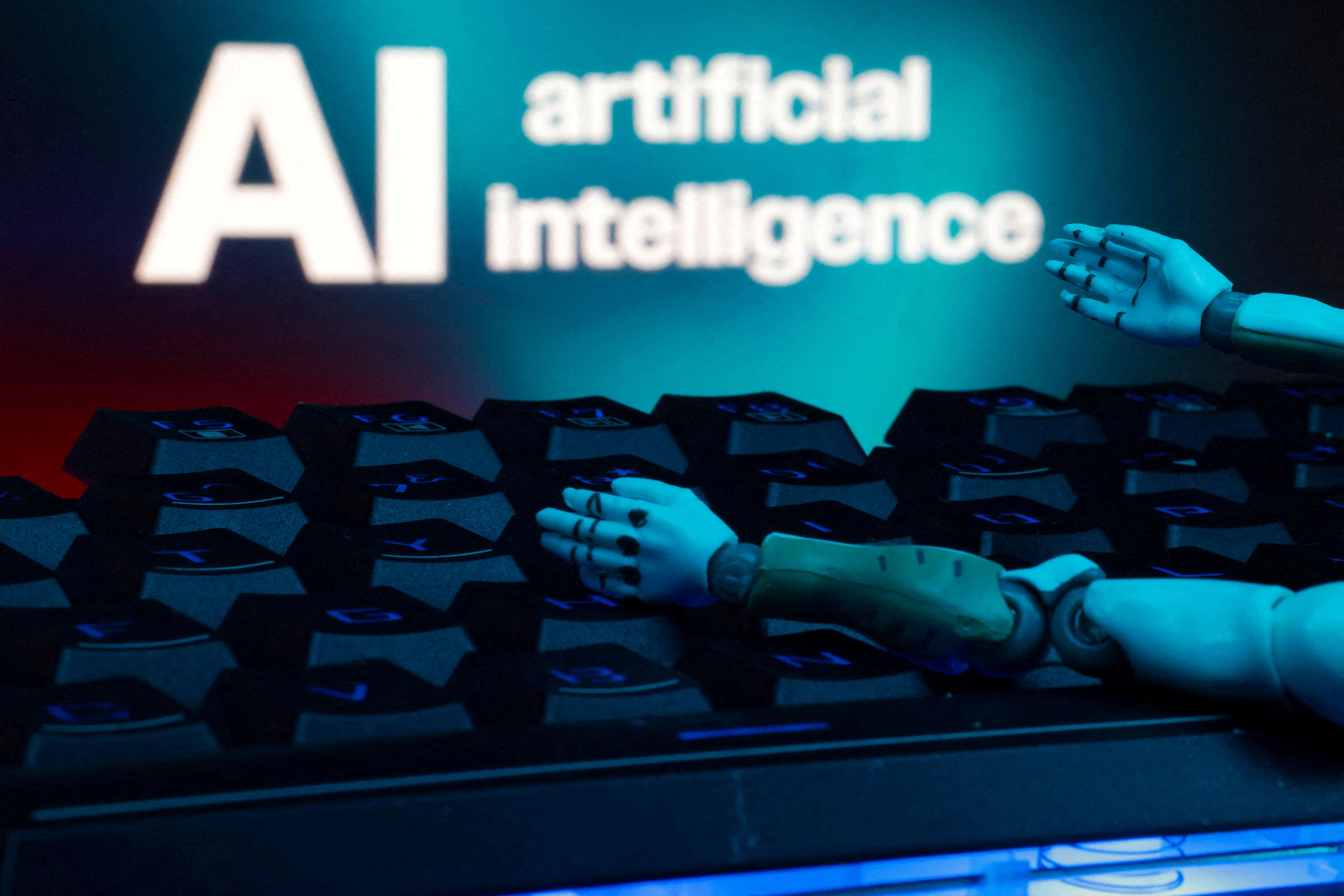 China's RoboTechnik to launch $800 million Hong Kong listing on September 21
