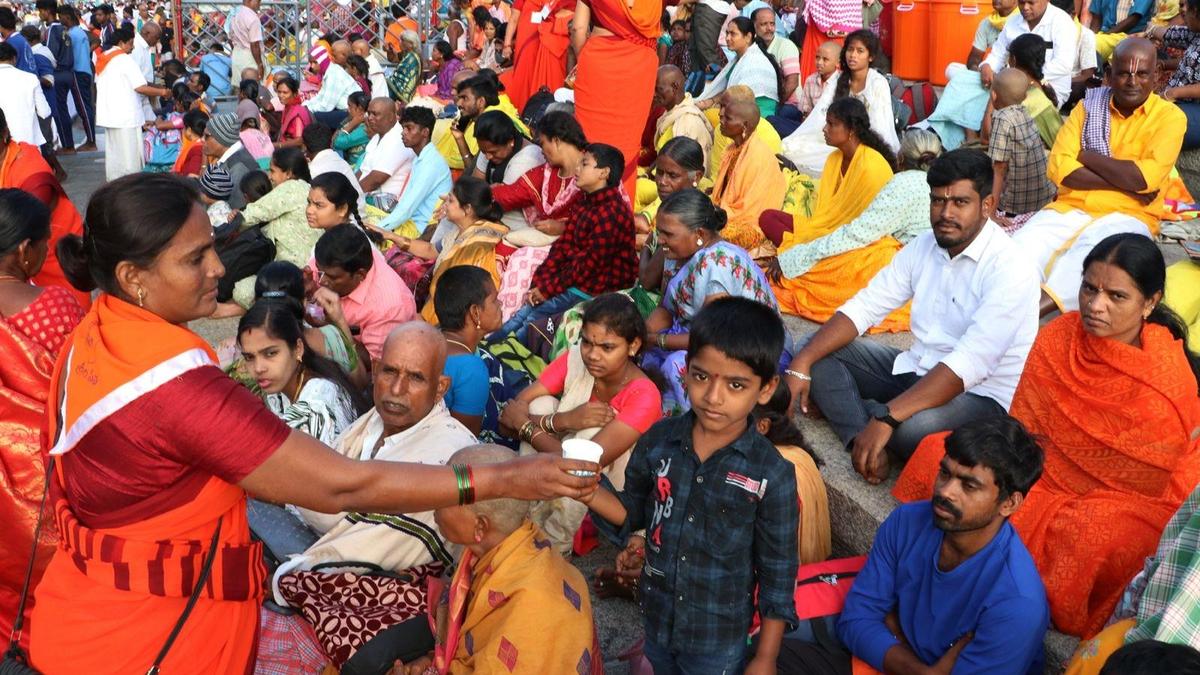 Naidu’s remarks on reducing permanent TTD jobs create flutter in Tirupati