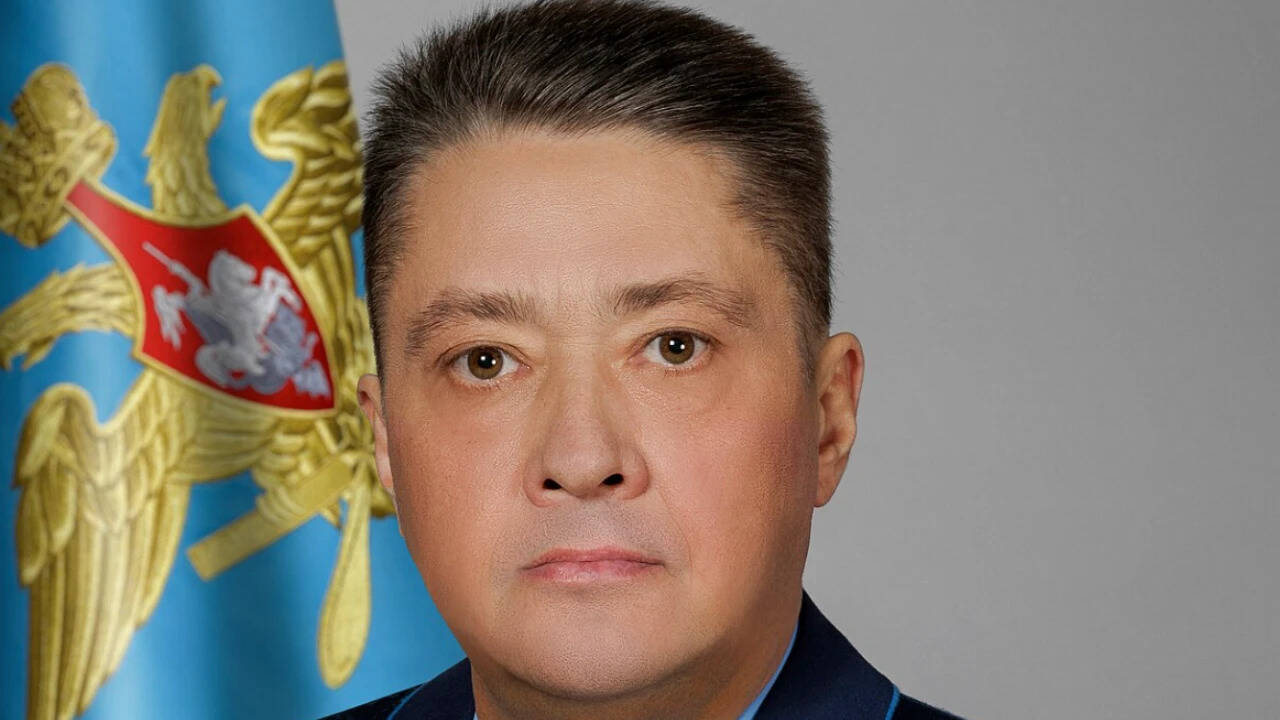 Senior Russian general survives assassination attempt in Moscow restaurant blast