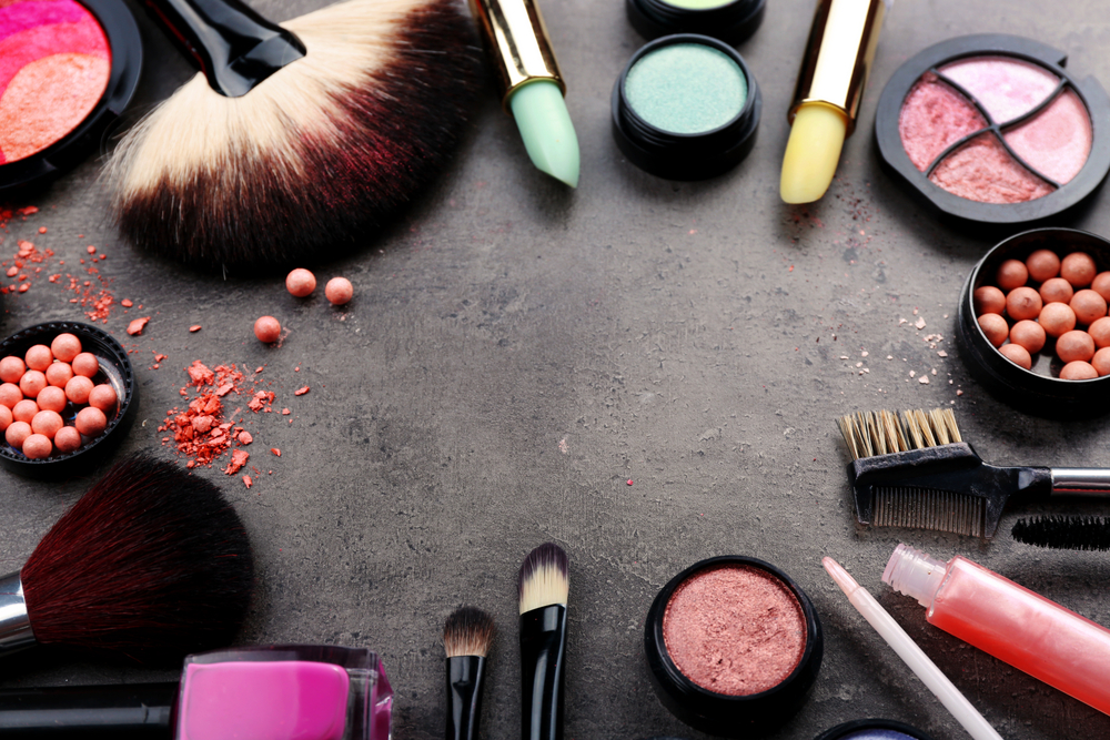 Estée Lauder (EL) Partners with University of Leeds to Address Shade-Matching Challenges
