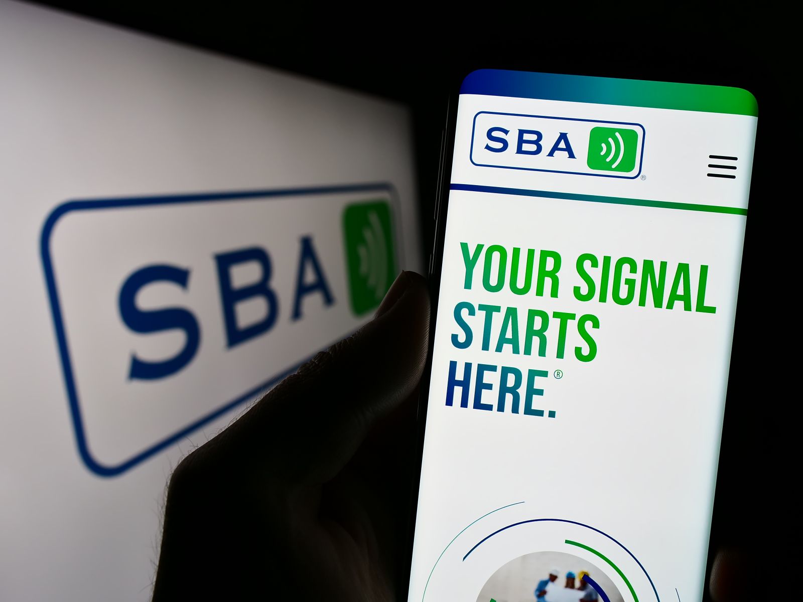 SBA Communications Stock: Is SBAC Underperforming the Real Estate Sector?