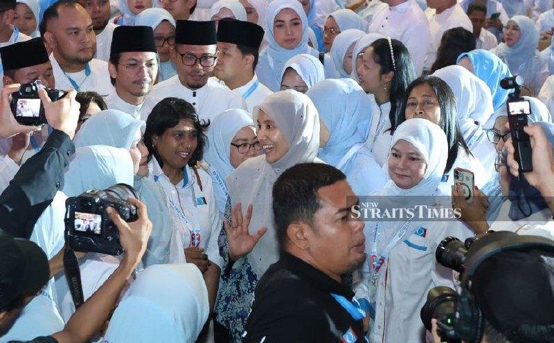 [UPDATED] Nurul Izzah: My struggle will continue through civil society