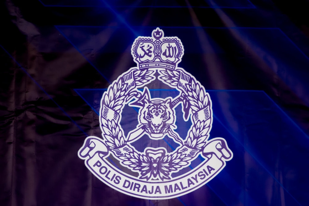 Sri Muda petrol station brawl sees man slashed with machete, police confirm investigation underway