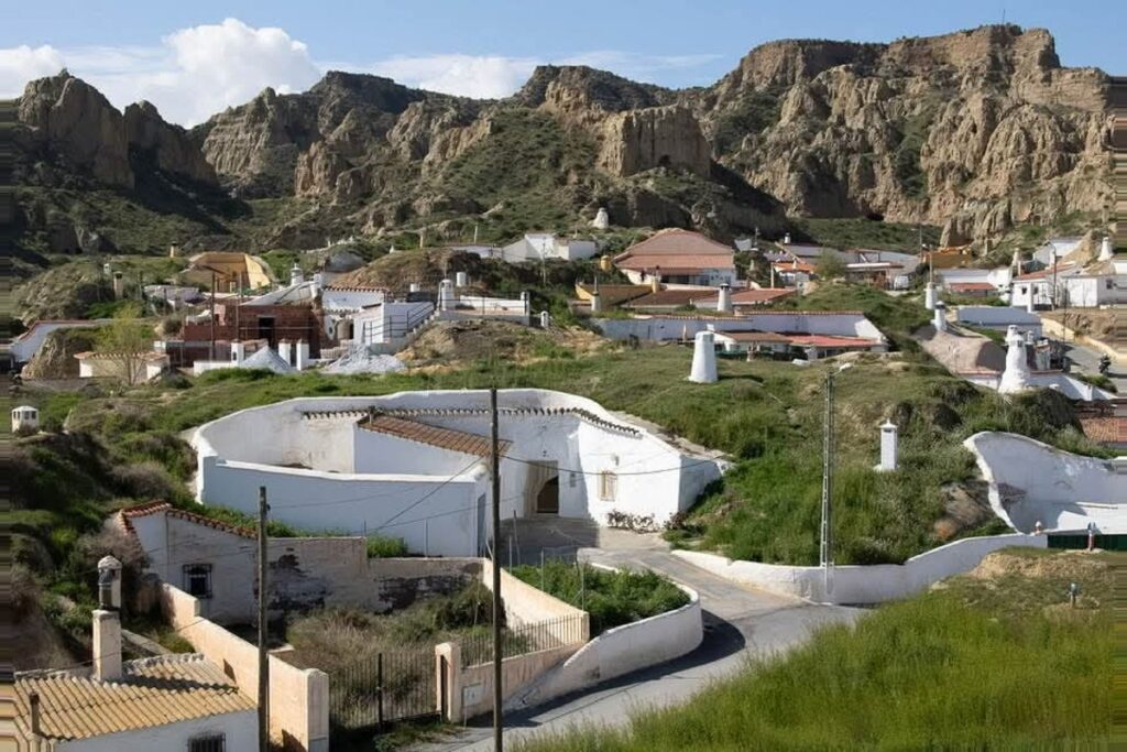 Magnitude 3.7 earthquake shakes northern Almeria as second tremor hits offshore