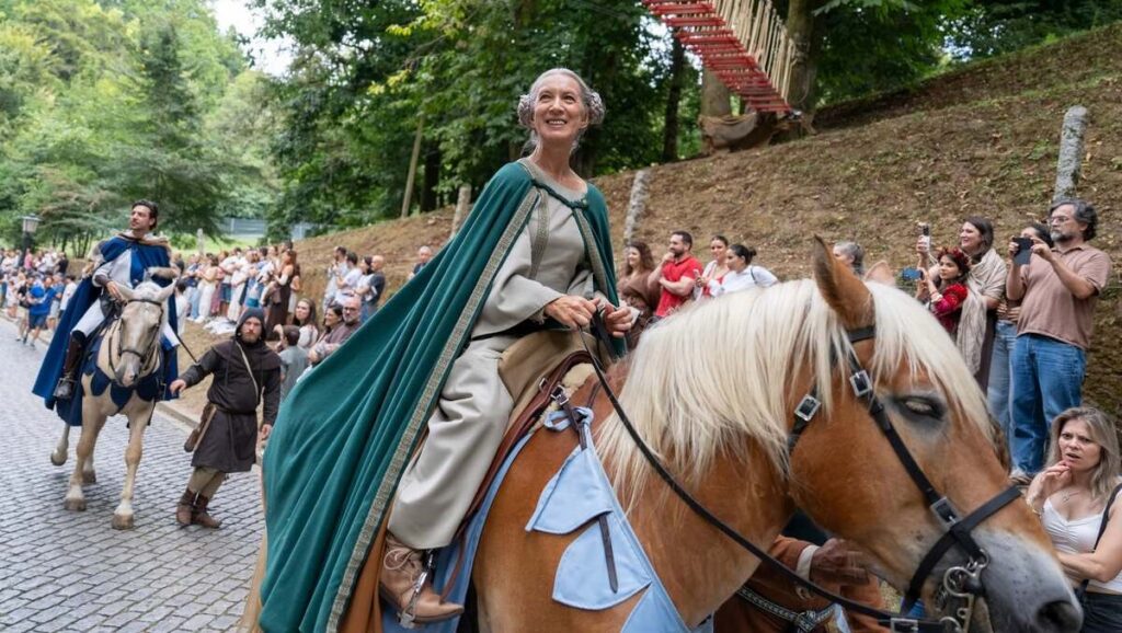 One night, thousands gathered in the dark at Portugal’s medieval festival