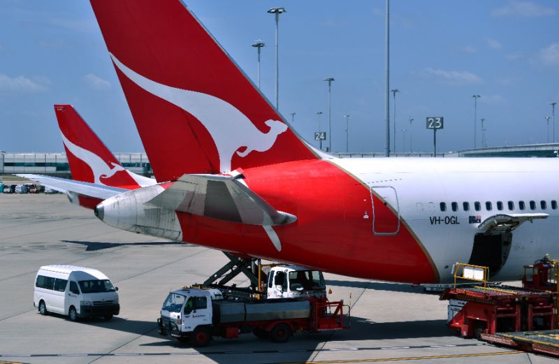 Australia probes 3 near-misses at Sydney Airport