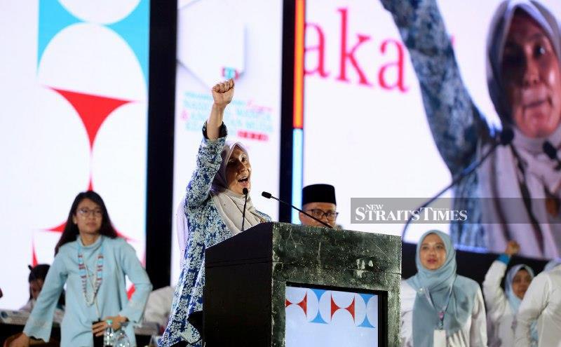 No time limit on Nurul Izzah's leave, says Fuziah