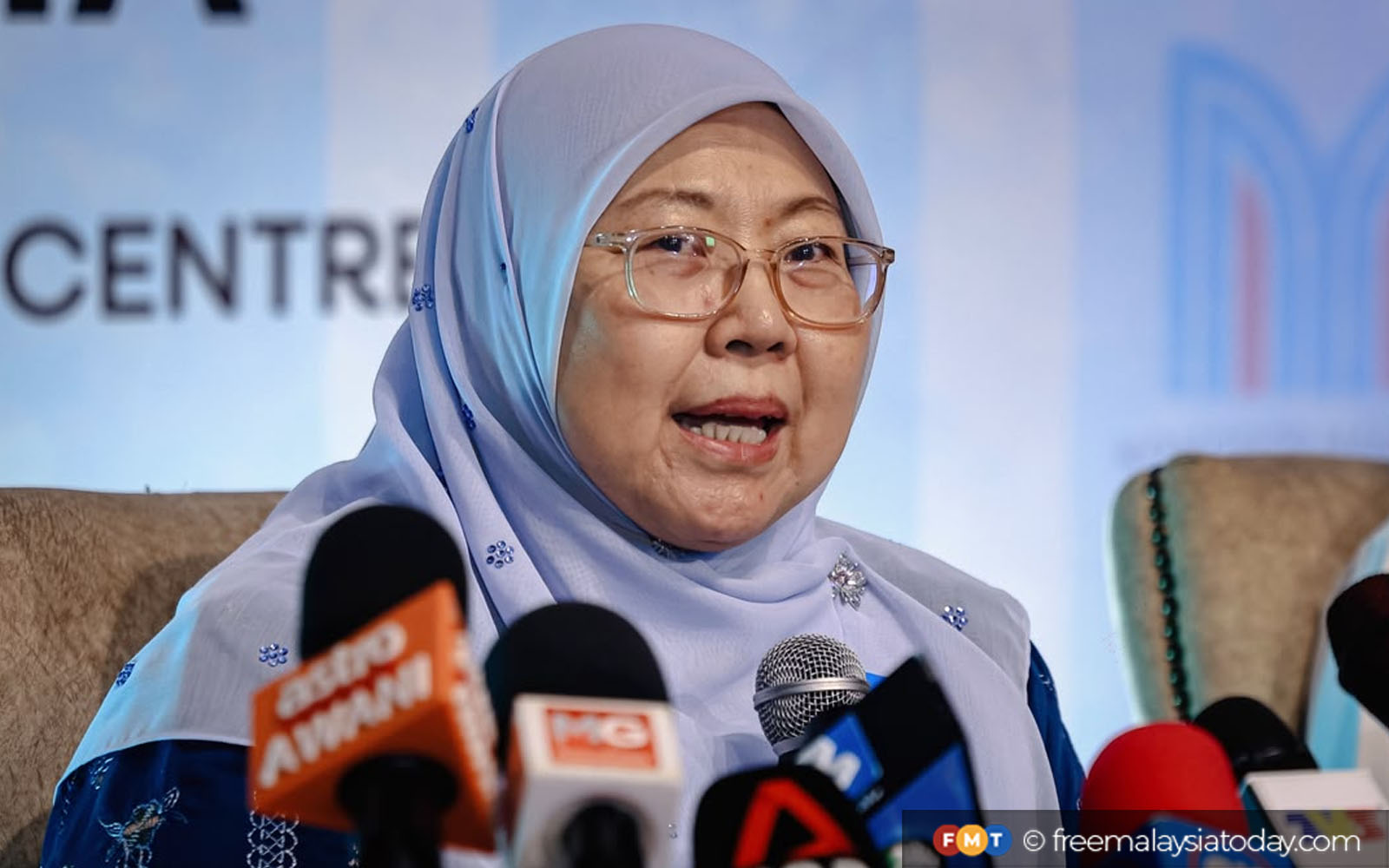 Tiada had masa cuti Nurul Izzah, kata SUA PKR