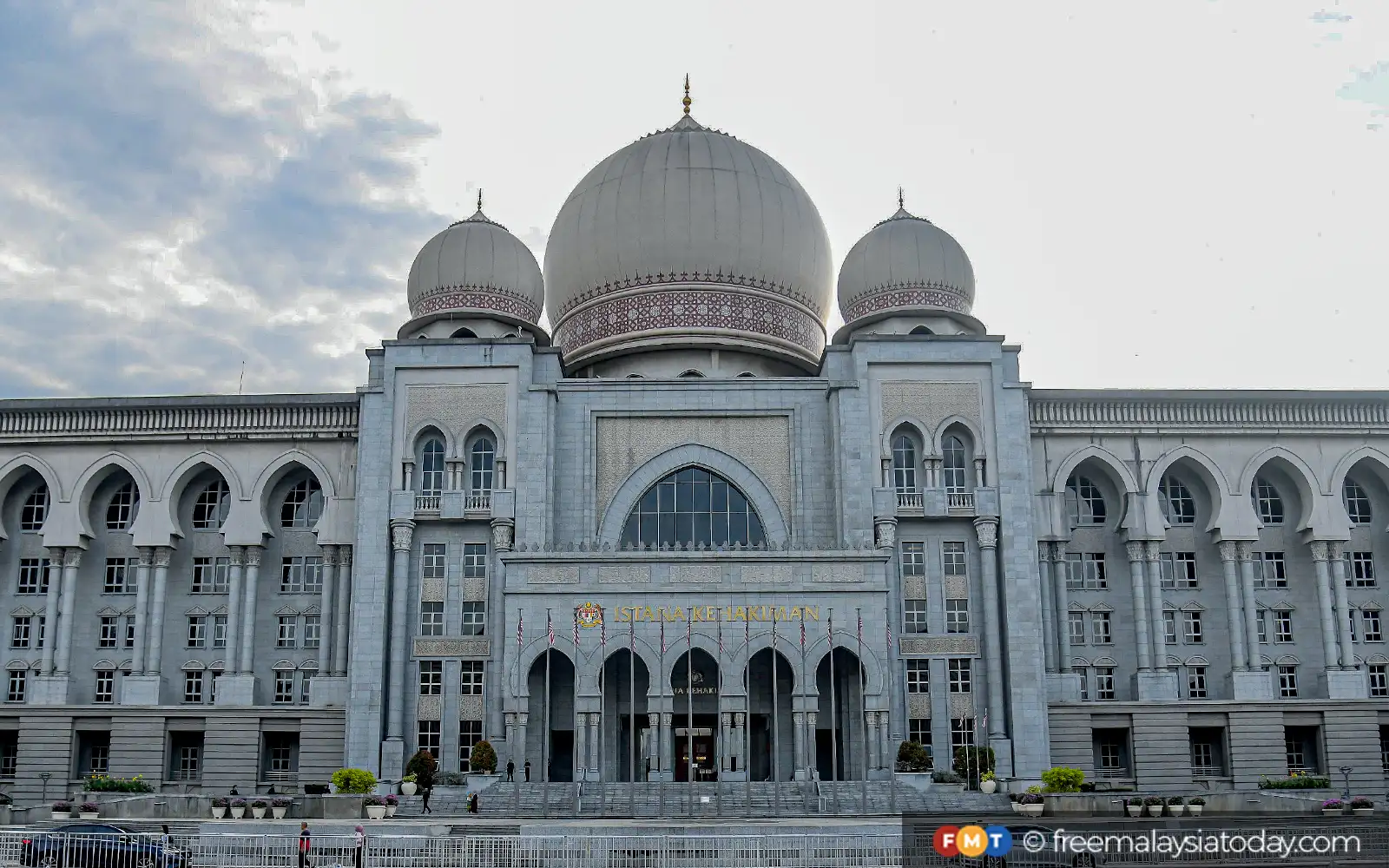 Warga India bunuh rakan guna tukul gagal rayu kurang hukuman
