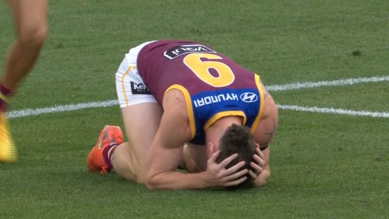 Neale crushed in opening seconds