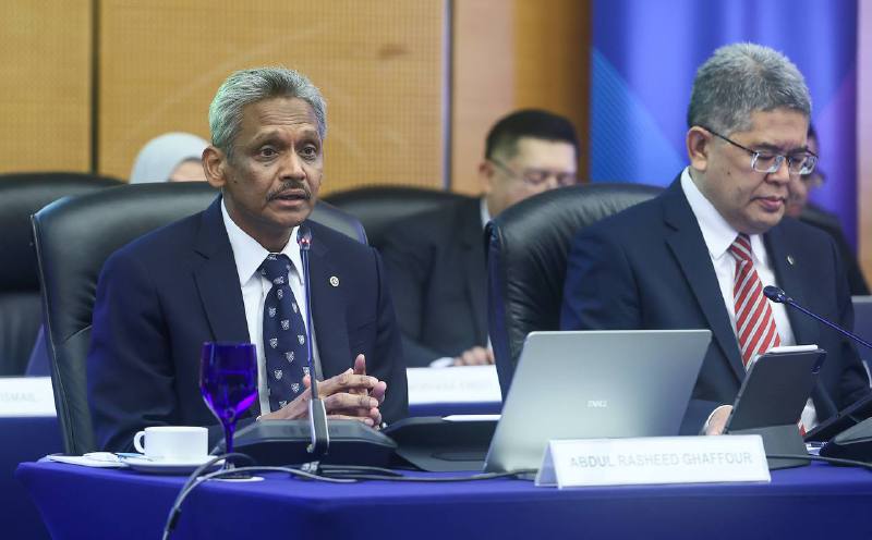 Bank Negara: Most businesses face higher costs with limited pass-through to consumers