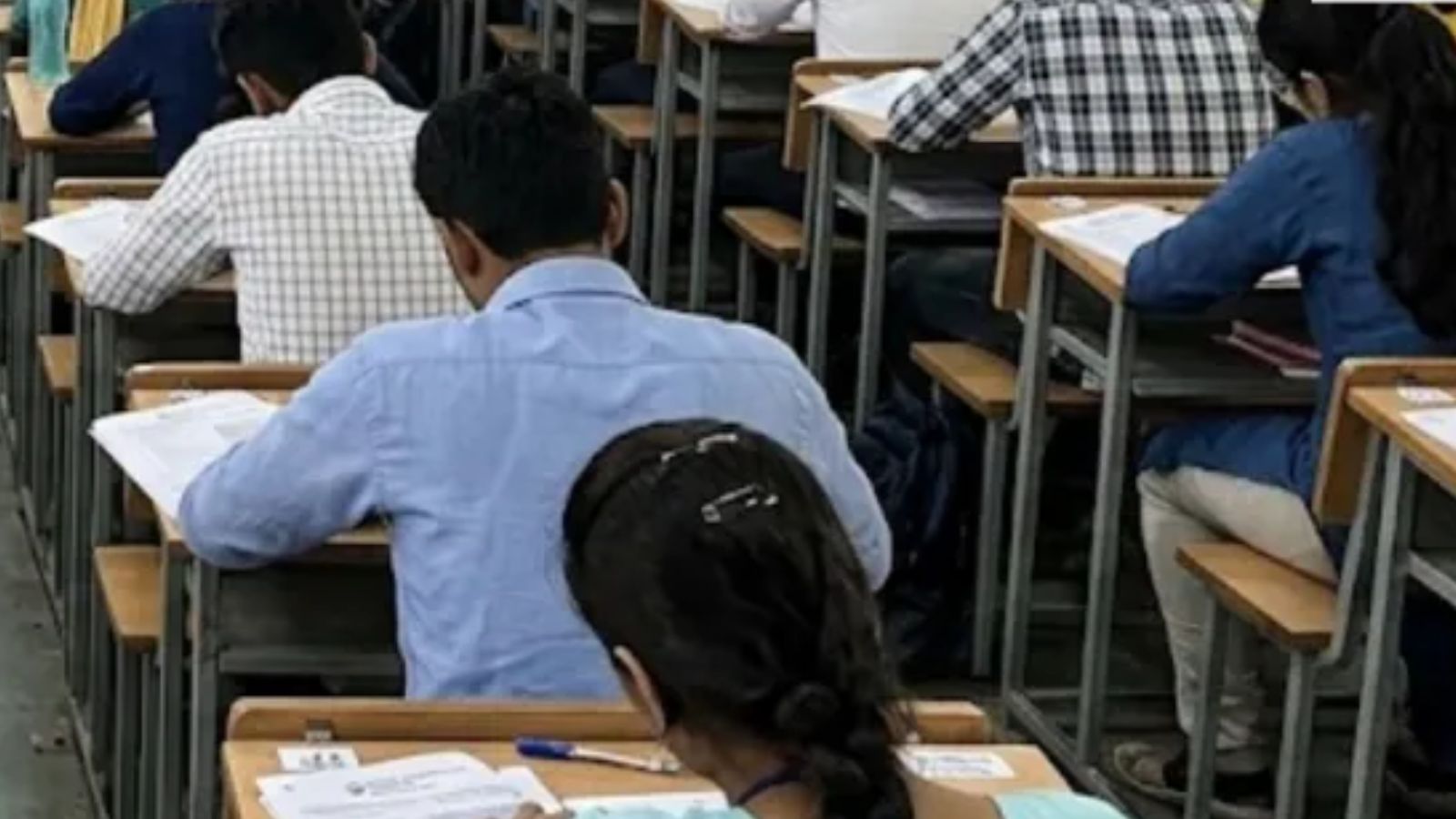 NEET aspirant says mark changed from 520 to 85; High Court seeks original OMR sheet from NTA