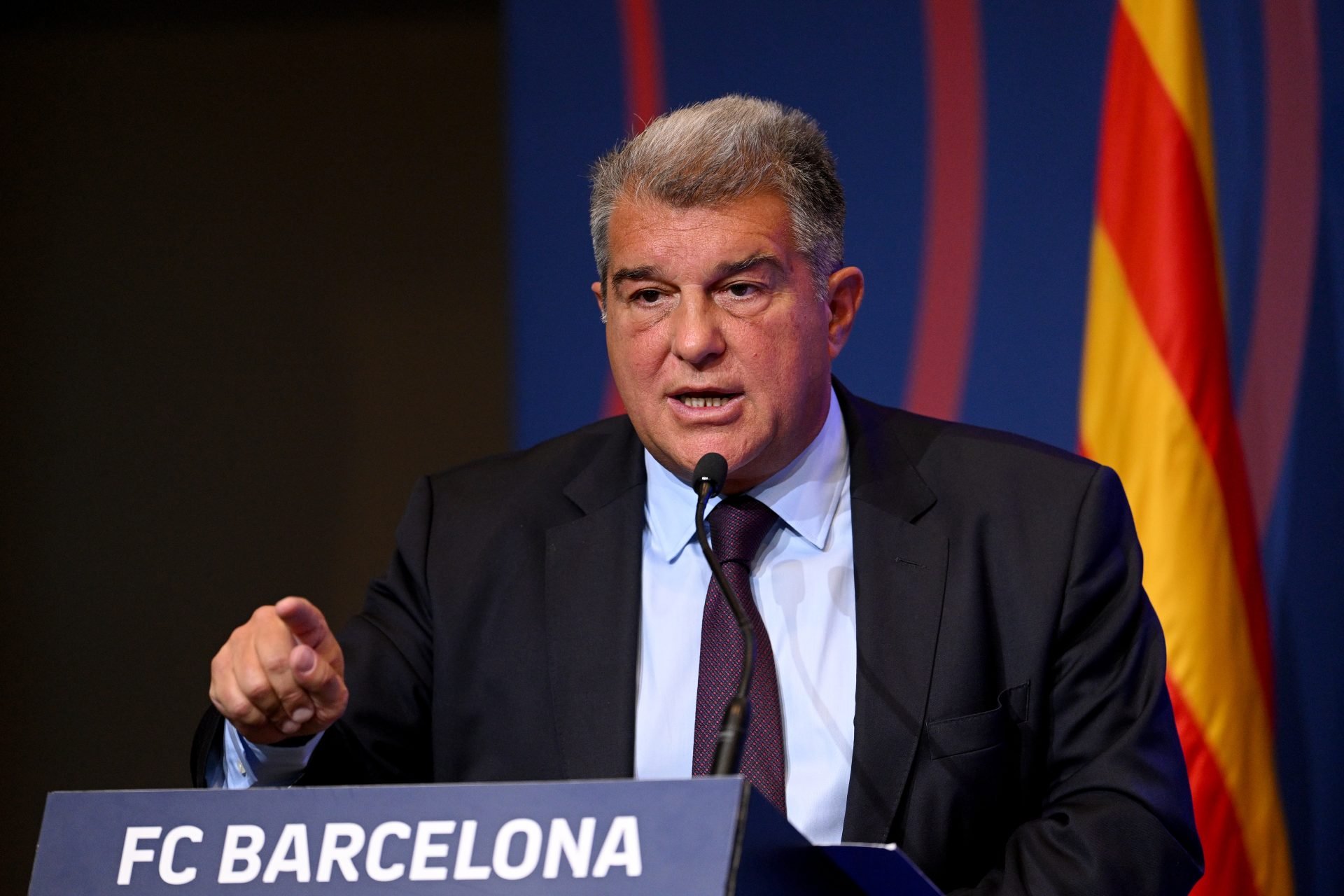 Barcelona president Laporta aims to “win everything”, takes a swipe at Real Madrid
