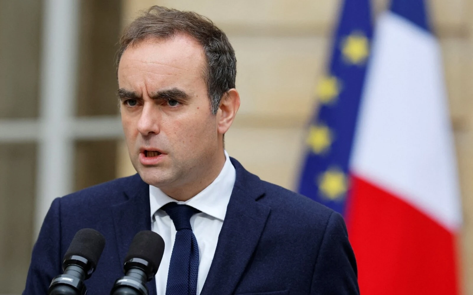 France’s debt climbs to highest since 1995