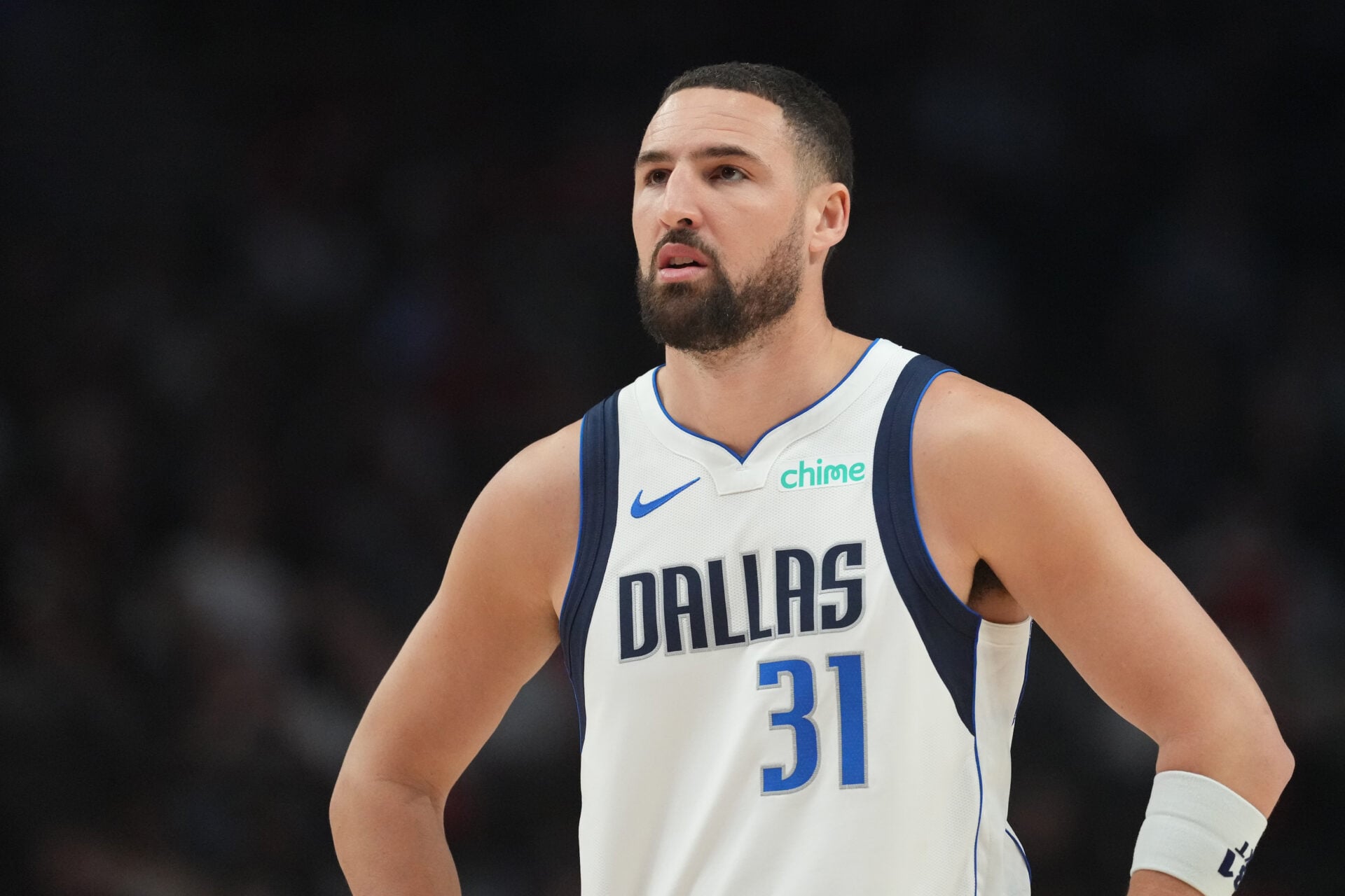 Watch Klay Thompson get nutmegged by streamer PlaqueBoyMax during wild 1-on-1 game
