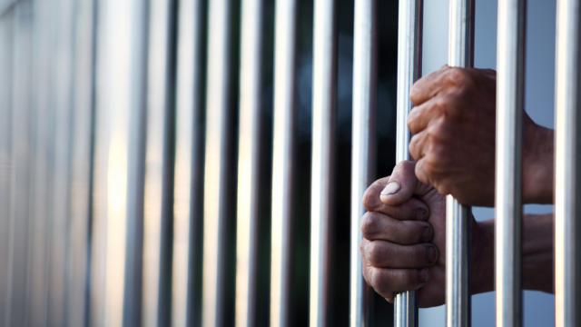 Driver jailed 15 years for attempted robbery