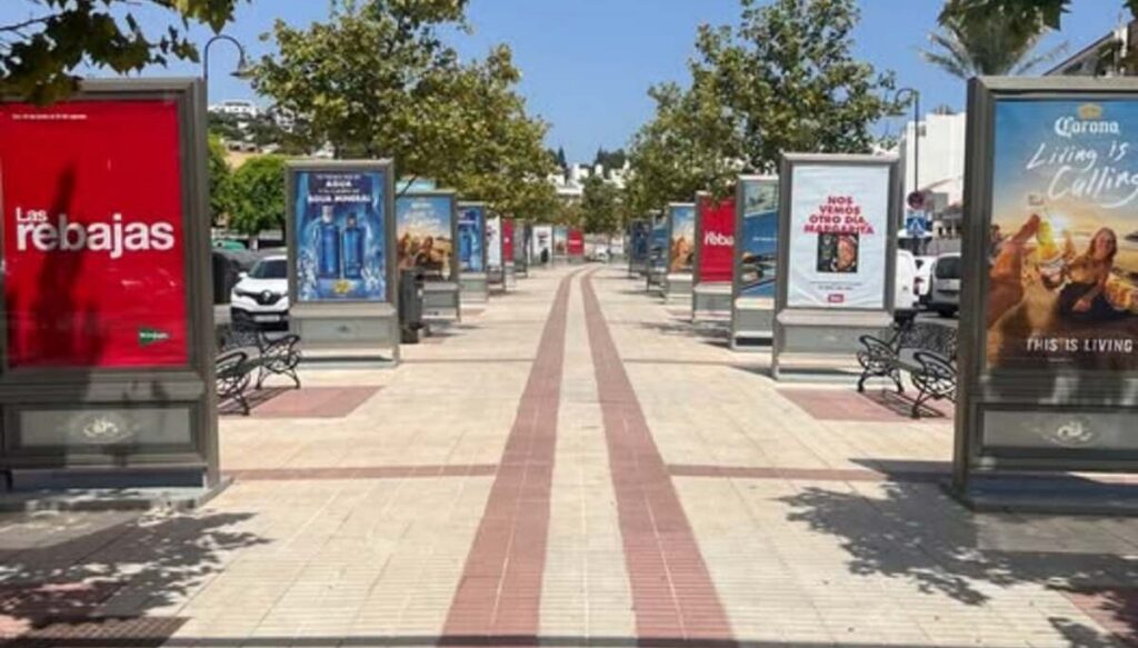 Angry La Cala residents take action against new eyesores along main boulevard