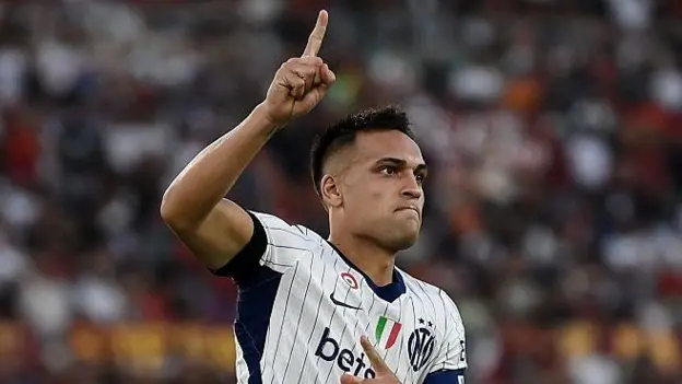 Inter fight back again to snatch draw at leaders Roma