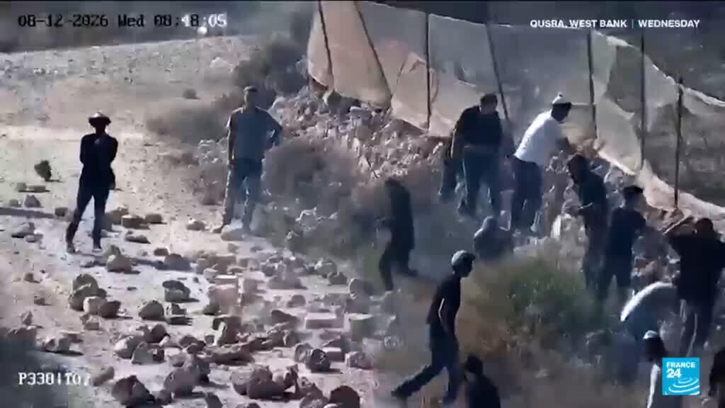 Israel sends troops to West Bank homes besieged by settlers