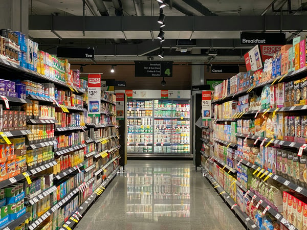 Smart ways to save money on groceries right now