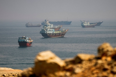 Hormuz oil shipments hit six-month high, U.S. military commander says