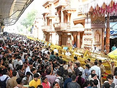 8-year-old among two electrocuted to death near Ganpati Pandal in Mumbai's Lalbaug