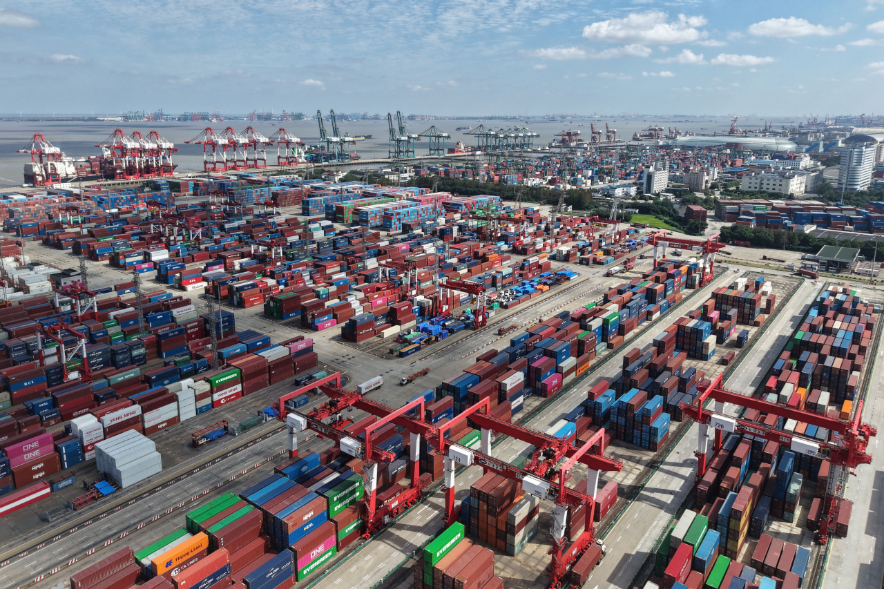 A new report led by White House trade adviser Peter Navarro estimates illegal transshipment has cost the U.S. around $19 billion to $26 billion in annual tariff revenue