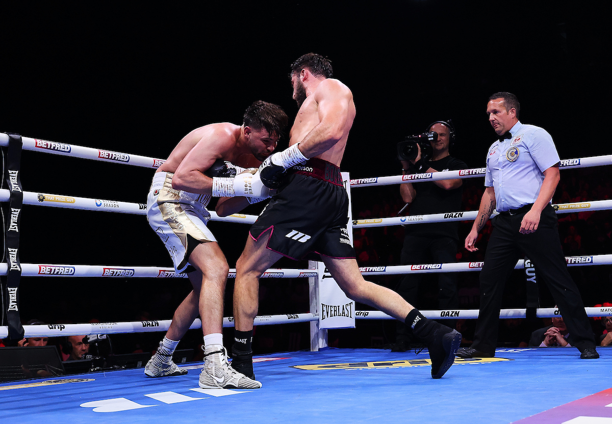Cruiserweight Carnage: Pat Brown Stops John Hedges