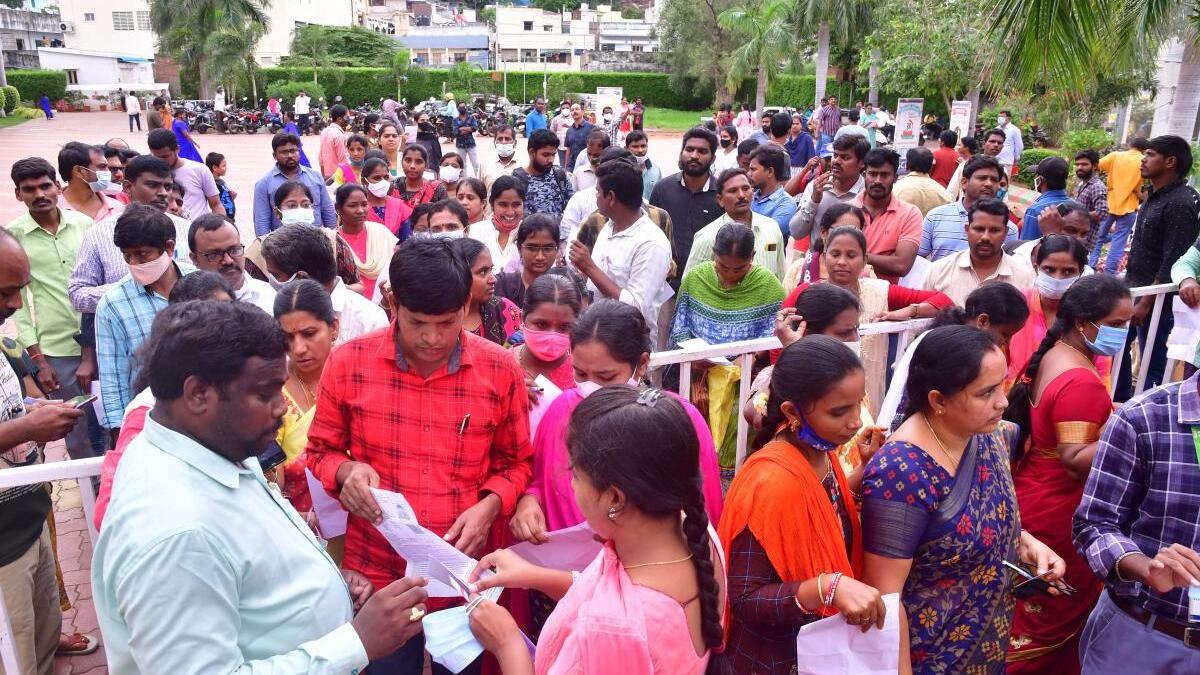 Hold separate TET papers for maths, physics and biology, teachers’ body asks government