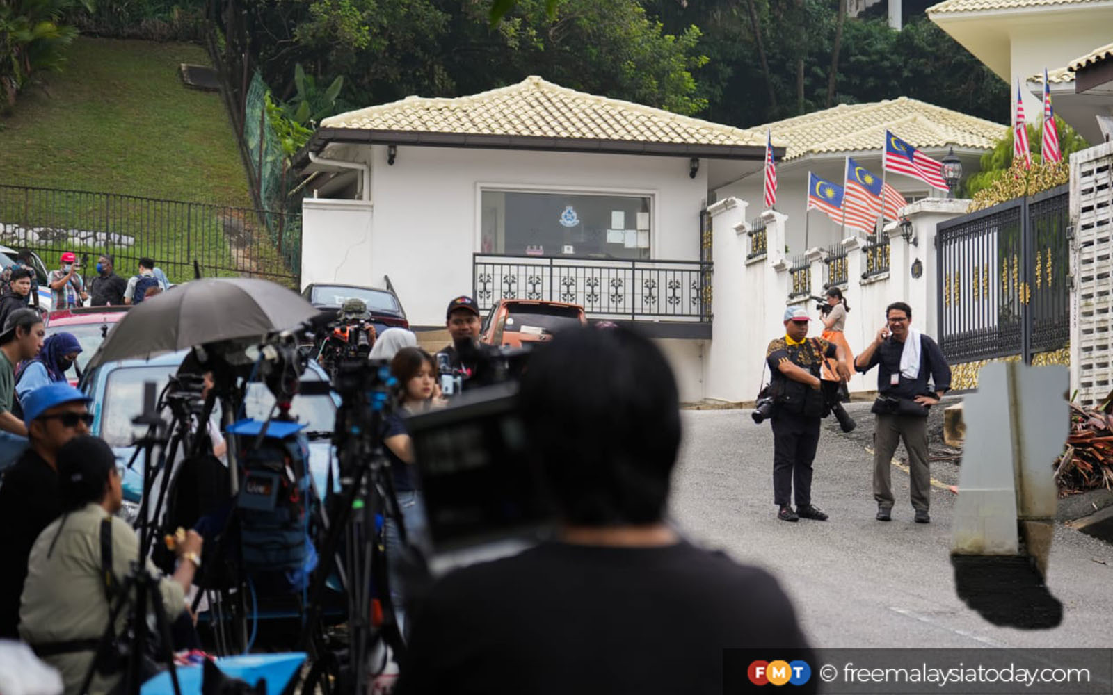 Mobile police station to be set up near Najib’s residence
