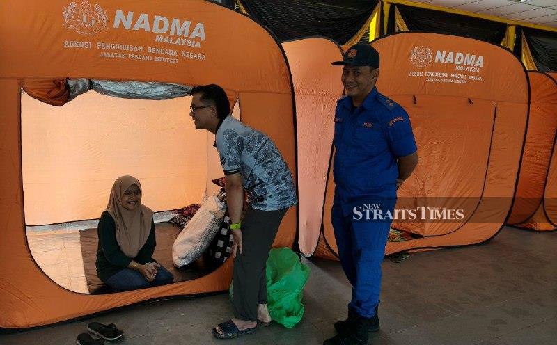 220 flood victims evacuated to three relief centres in Gua Musang