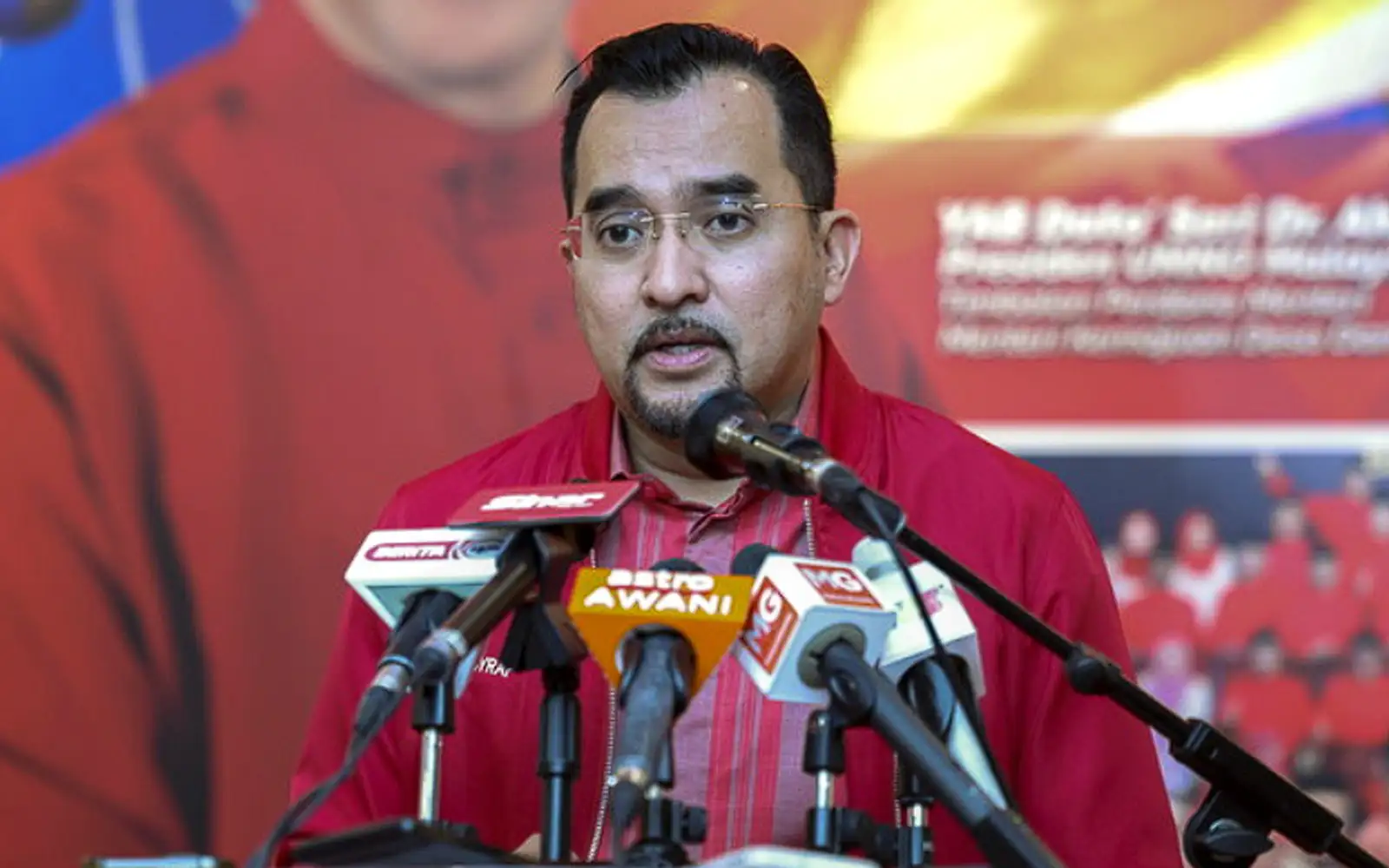 Isu TH: Asyraf Wajdi arah peguam serah notis kepada warganet