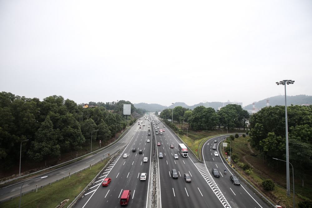 Six-month traffic diversion begins today along Damansara-Shah Alam NKVE