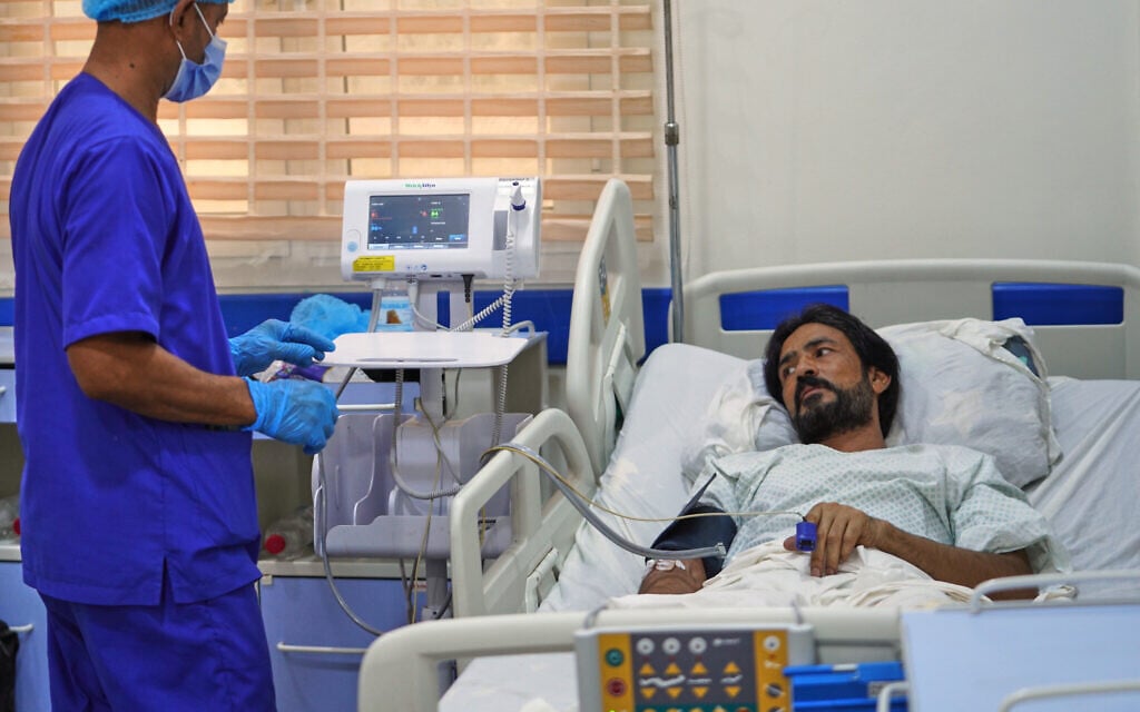 ‘People were burning’: Crew members of ship hit by Houthis recount attack